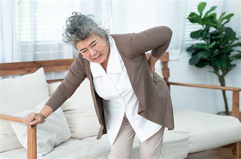 Kata Dokter Perbedaan Utama Osteomalasia Dengan Osteoporosis