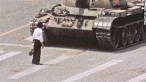 Tank Man Amazon De Tiananmen Square Tank Man Color 36 X24 Art Print