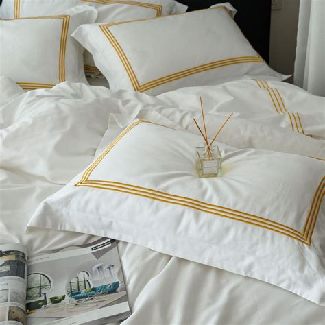 80支长绒棉刺绣四件套 现代简约素色1.8米星级酒店民宿床上用品-阿里巴巴