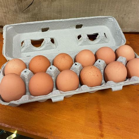 Farm Fresh Eggs Dozen