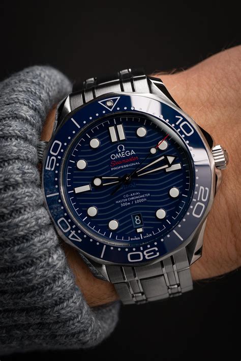 Wts Omega Seamaster Diver 300m 42mm Co Axial 8800 Blue Wave Dial 210