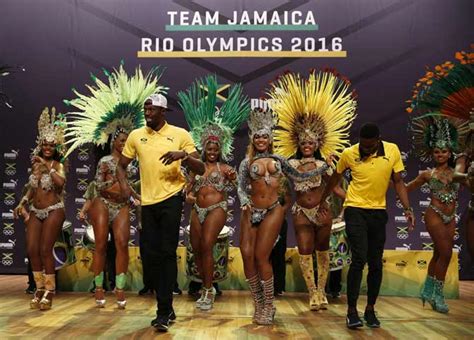Watch Video Usain Bolt Gets His Groove On With Samba Babes At Rio 2016
