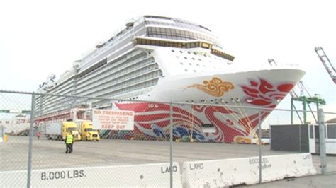 19 Passengers Report Illness Aboard Norwegian Cruise Ship At Port Of La