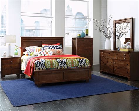Whether it's an upholstered headboard or a storage bed, our bedroom ideas combine fashion with function. Furniture Store | Living Room, Bedroom, Dining, Decor | RC ...