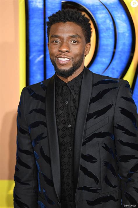 He is known for his portrayal of t'challa / black panther in the marvel cinematic universe from 2016 to. Chadwick Boseman à la première de Black Panther au cinéma ...