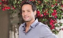 Josh Hopkins Biography, Age, Wife, Movies and Tv Shows, Fitness ...