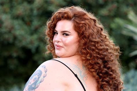 Tess Holliday Poses In A Black Bikini In Celebration Of Fat People Who