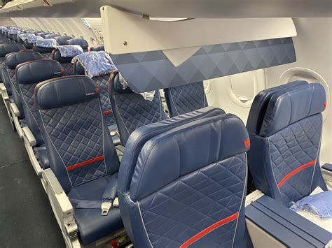 Evaluation Delta A321 First Class Peak Travel Time