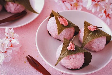 Japanese Desserts 20 Sweets To Try In Japan Will Fly For Food