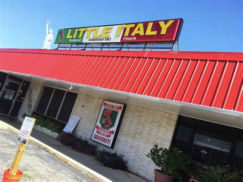 52 Weeks Of Pizza San Antonio Classic Little Italy Restaurant