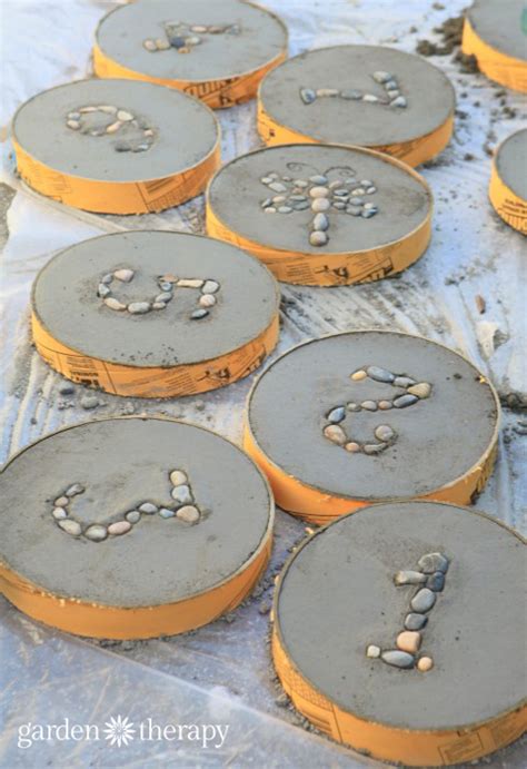 How To Make Concrete Stepping Stones For The Garden With