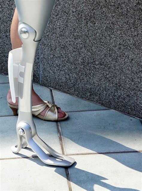 Ultra Elegant Prosthetic Leg Rude Mechanicals Image Designer Bionico