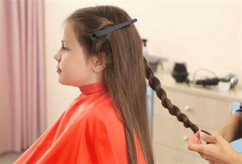 This cute and gentlemanly hairstyle is going to make your son the star kid that you want him to be. Great Haircuts for 7-Year-Old Girls - 7 Year Olds