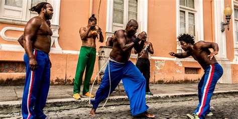 Essa Imagem Retrata Uma Expressão Cultural Afro-brasileira Conhecida Como