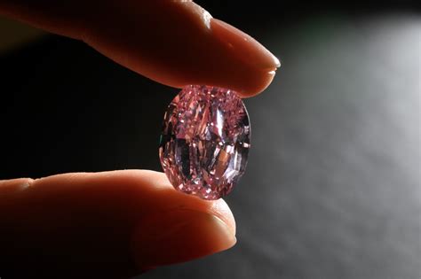 Worlds Largest Pink Diamond Sold In Geneva The Local