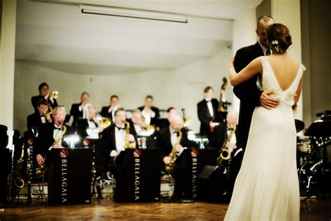 Live Band At The Reception Yes Please Wedding Articles Wedding