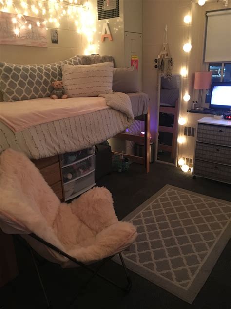 30 Dorm Room Ideas Single