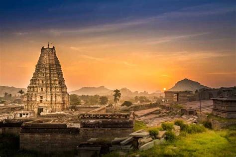 10 Beautiful South Indian Temples That Every Hindu Should Visit
