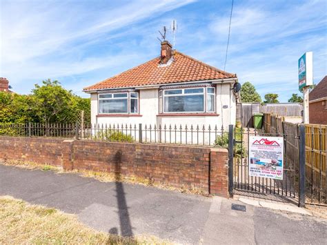 2 Bed Bungalow For Sale In The Broadway Minster On Sea Sheerness Me12