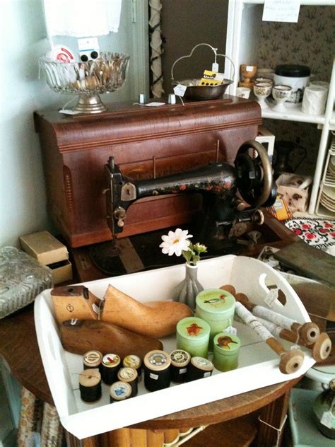 Antique Sewing Machine And Accessories Sew Perfect Pinterest Antique Sewing Machines