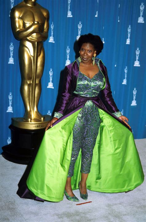 worst oscar dresses of all time a gallery of the academy awards biggest fashion flops photos