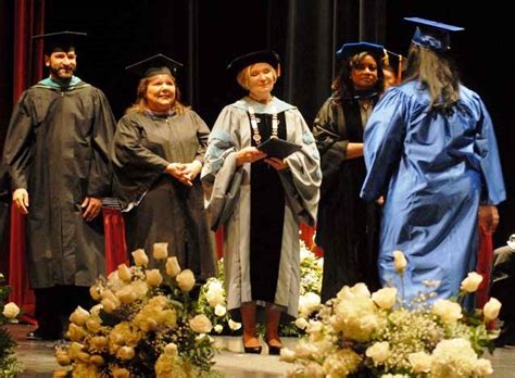 Hfcc Celebrates Successful Commencement Ceremony Henry Ford College