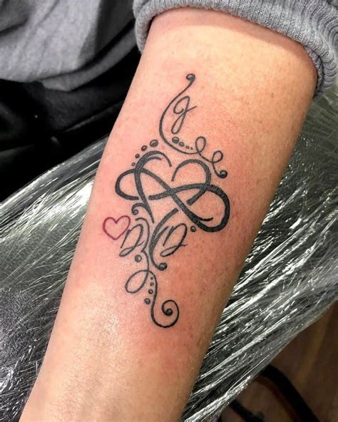 34 Infinity Symbol With Heart Tattoo Doranlovejoy