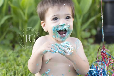 First Birthday Cake Smash Sessions In Tampa