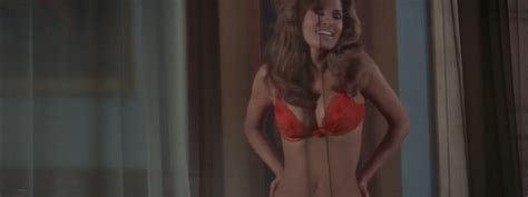 Naked Raquel Welch In Bedazzled