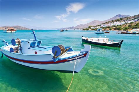 10 Charming Greek Islands