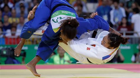 Rafaela Silva Wins Brazil S 1st Gold Of Rio Olympics In Judo