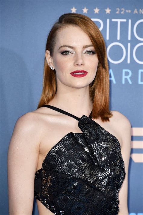 emma stone attends the 22nd annual critics choice awards at barker