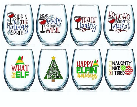 Set Of 2 Or 4 Christmas Wine Glasses Christmas Wine Glasses Etsy Christmas Wine Glasses