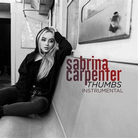 Sabrina Carpenter Thumbs Picture Of Carpenter