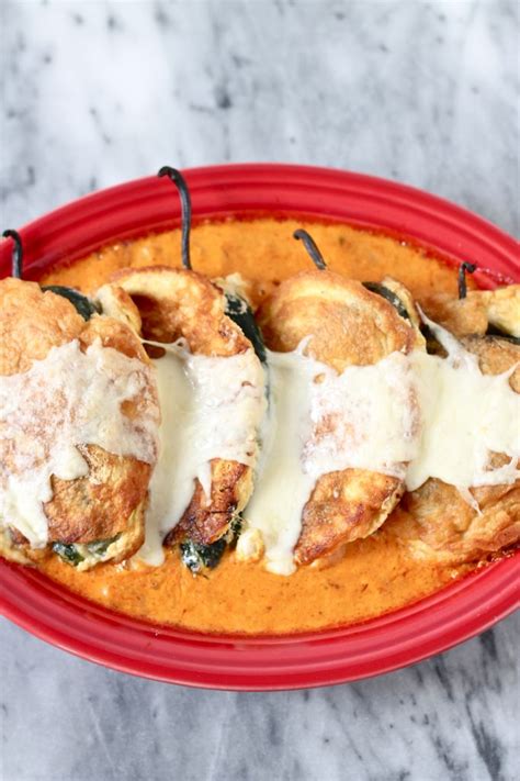 Chile Rellenos With Chipotle Cream Sauce Mexican Food Recipes Food