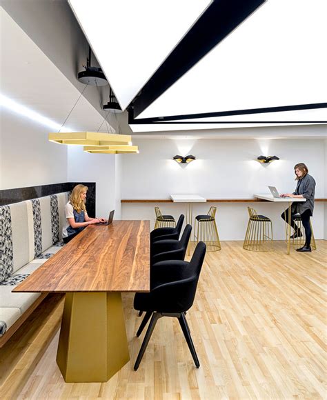 Modern Office Design Concept By Studio Oa Interiorzine