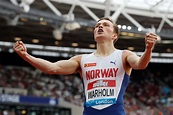 Karsten Warholm smashes European 400m hurdles record…