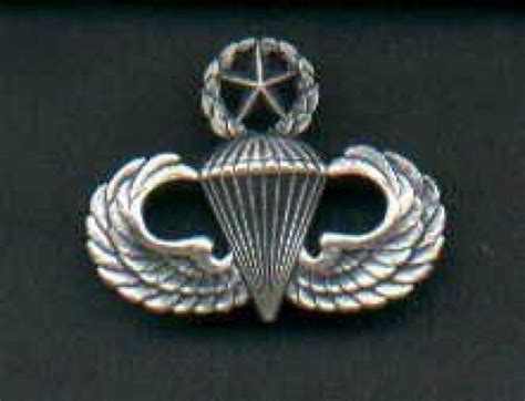 Genuine Us Made Master Airborne Or Parachutist Badge With Silver Finish