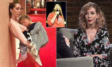 Katherine Ryan Went On Stage With Newborn Daughter Daily Mail Online