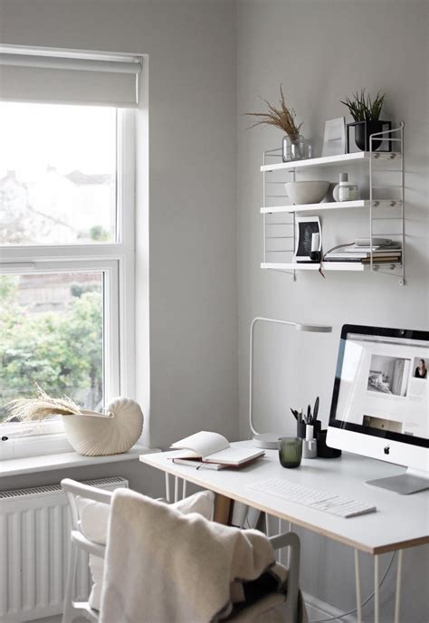 10 Minimal And Calm Home Office Spaces
