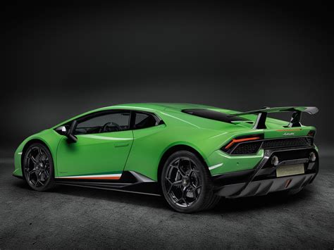 Lamborghini Is Rewriting Its History With The Huracán Performante