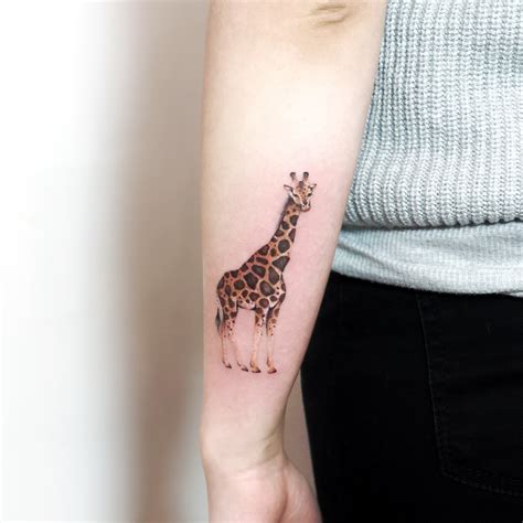 Share More Than 66 Giraffe Tattoo Ideas Latest Ineteachers