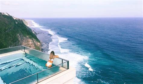 The Glass Bottom Infinity Pool At Oneeighty Cliff Club Honeycombers Bali