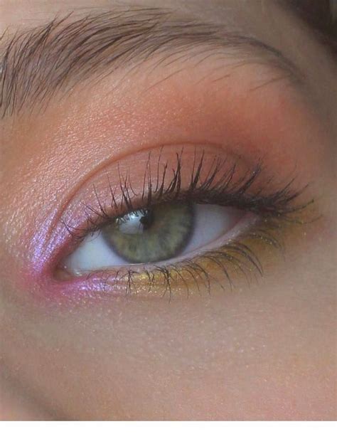 Eye Colors Are Cool Inspiring Ladies Eyeshadow Makeup Beauty