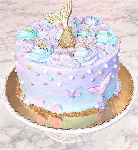 Pin By Elia Hernandez On Lauras Party Ideas Mermaid Birthday Cakes