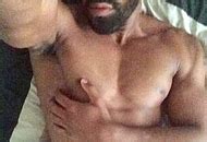 Canadian Rapper Drake Leaked Nude Bik Cock Selfie Photos Fake Gay