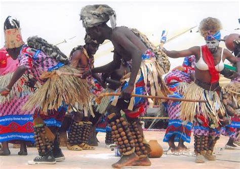Tchopa Sacrificial Dance Of The Lhomwe People Of Southern Malawi