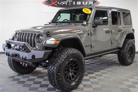 Custom Jeep Wrangler Rubicon Unlimited Jlu Sting Gray Handandbeak