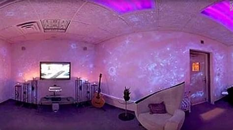 Take A Look Inside Paisley Park Princes Notorious Home