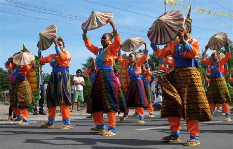 Maguindanaos Inaul Festival Dindang Sa Lalan In Pictures My